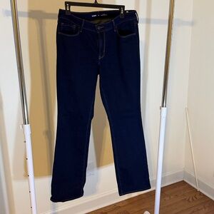 Old Navy Women’s  Blue Jeans (kicks) never worn